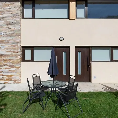 San Martin Garden Apartment San Martin de los Andes Exterior photo