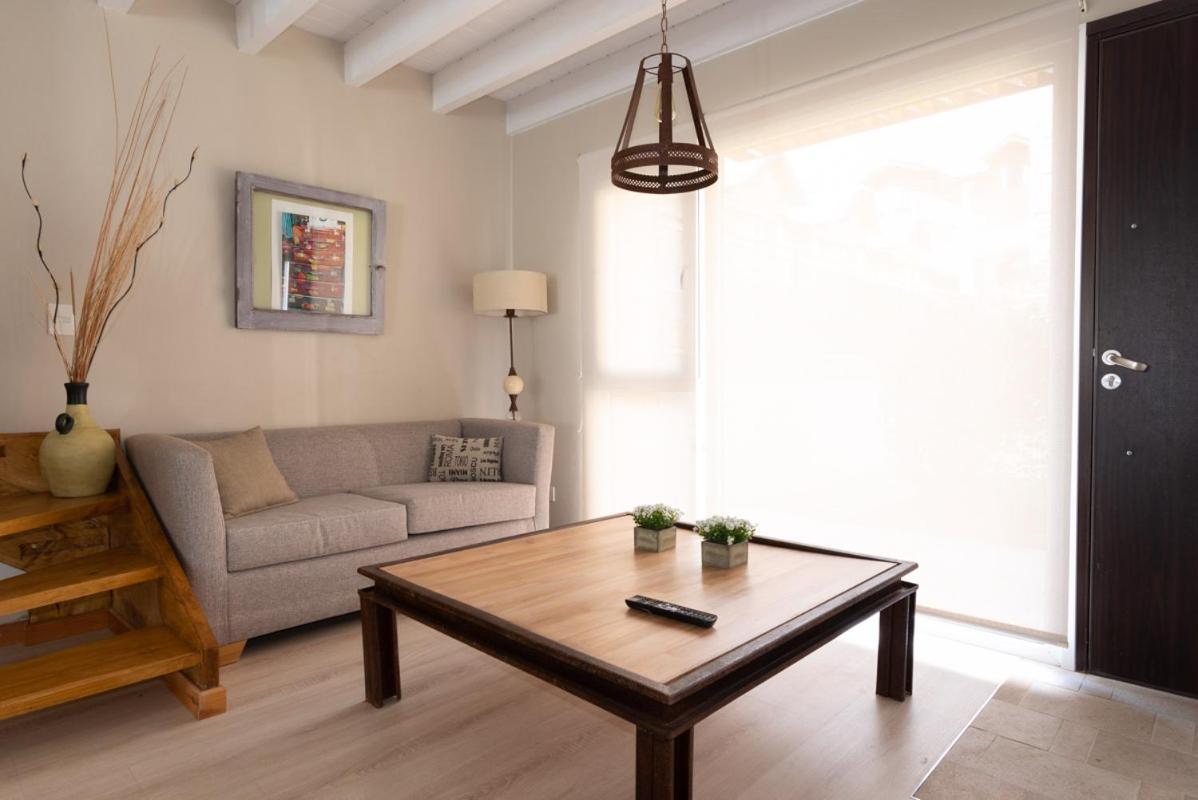 San Martin Garden Apartment *